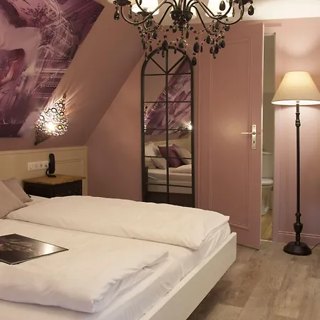 Hotel Roses-3