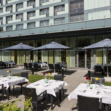 Park Inn by Radisson Linz-2