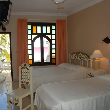 Cabanas Maria Del Mar-3