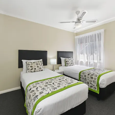 Flynns Beach Resort-2