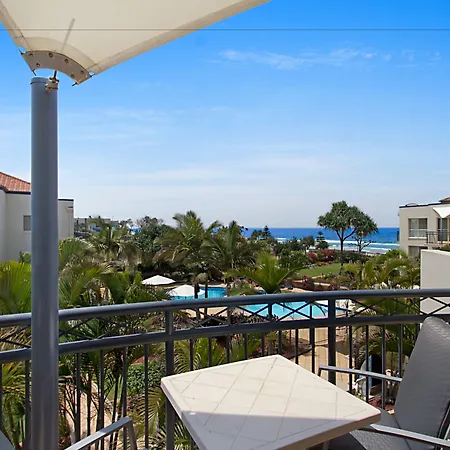Golden Riviera Absolute Beachfront Resort-2