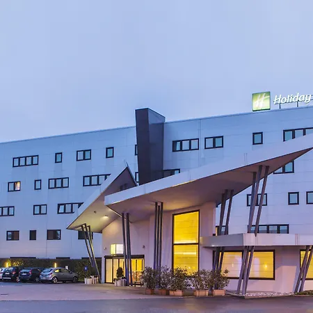 Holiday Inn Express Milan-Malpensa Airport By Ihg-2