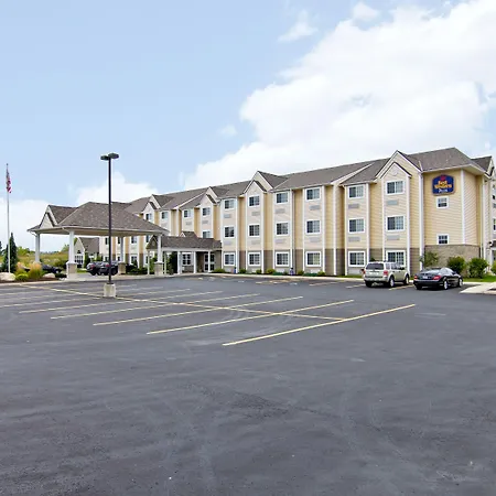 Best Western Plus Woodstock Inn & Suites-2