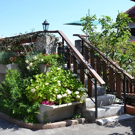 Hotel Du Chateau-2