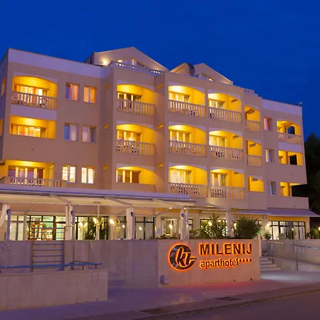 Aparthotel Milenij-3