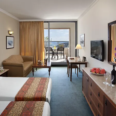 Golden Crown Hotel-2