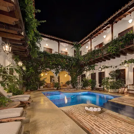Hotel Boutique Casa Del Arzobispado-3