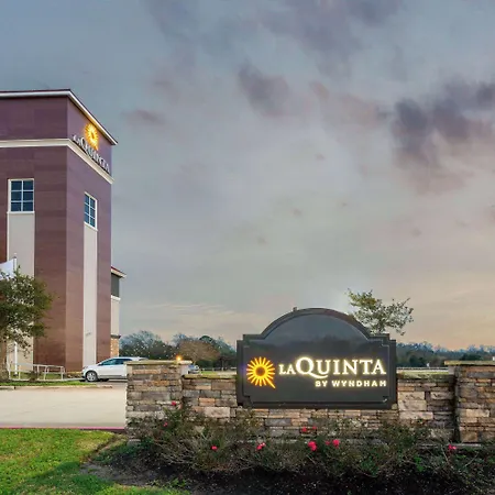 La Quinta By Wyndham Bridge City-Orange-3