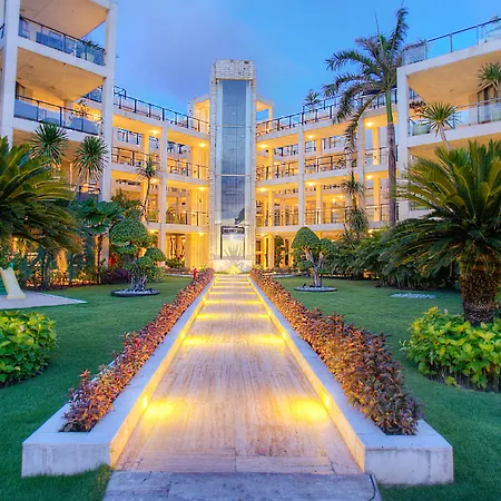 Furamaxclusive Ocean Beach Seminyak Bali-2