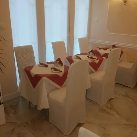Villa Triana-Adults Only-3
