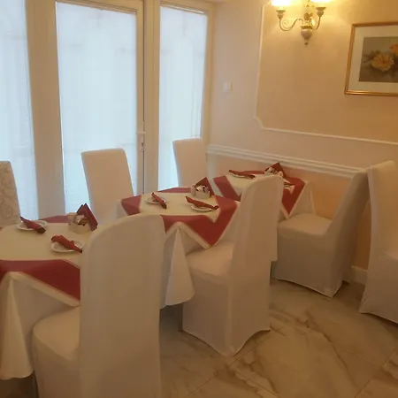 Villa Triana-Adults Only-3