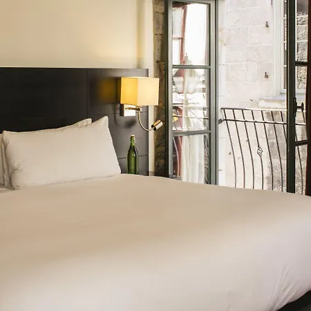 Le Petit Hotel Montreal-2