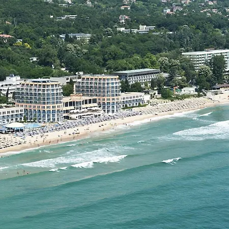 Azalia Beach Hotel Balneo & Spa-2