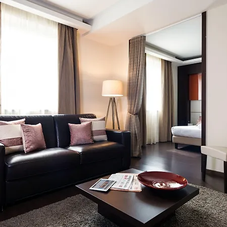 Winter Garden Hotel Bergamo Airport-3