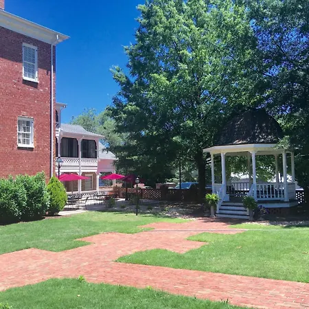 Hale Springs Inn-3
