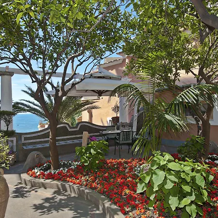Villa Flavio Gioia-2