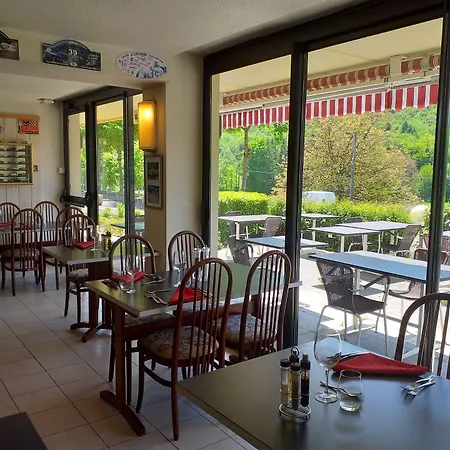 Le Relais De La Vallee-2