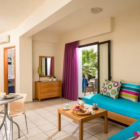 Kristalli Hotel Apartments-3