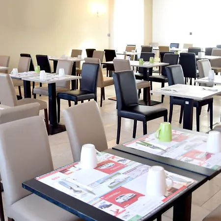 Logis Hotel Des Sources-3