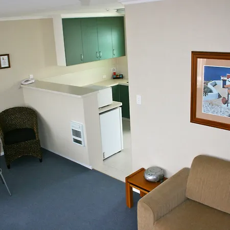 Amber Court Motel-2