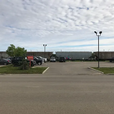 Econo Lodge Lloydminster-2