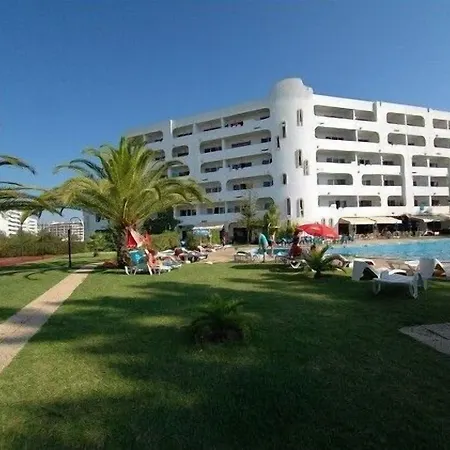Apartamentos Turisticos Silchoro-3