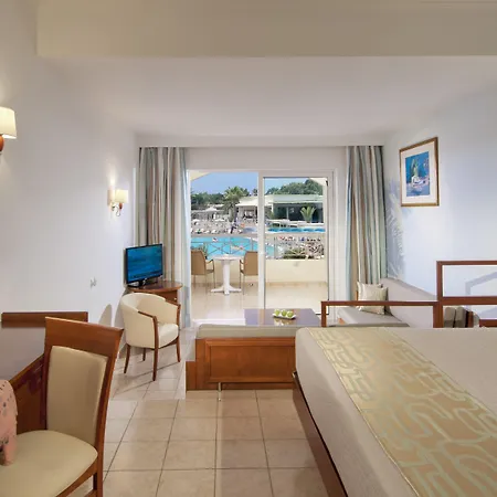 Kipriotis Maris Suites By Anayia All Inclusive Resorts-3