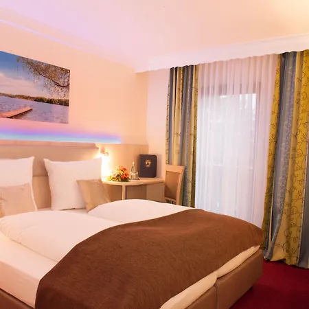 Hotel Seeblick&Ferienwohnung-3