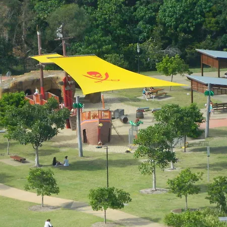 Royal Palm Resort On The Beach-2