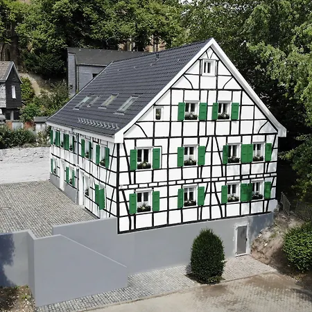 Hotel Graefrather Hof-2