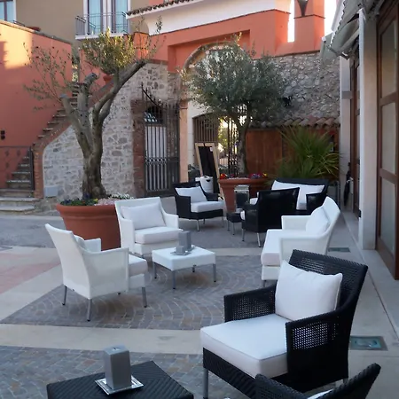 Corte San Luca Apartments-2