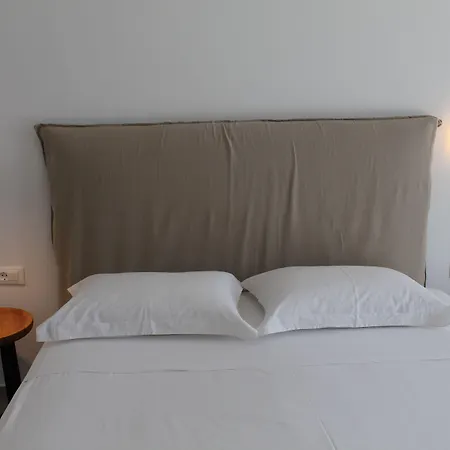 Vienoula'S Garden Hotel-2