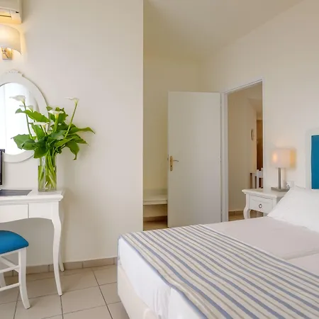 Mare Hotel Apartments-3