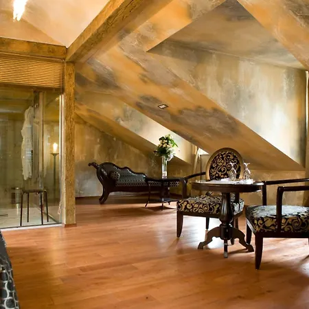 Boutique Hotel Astoria-3