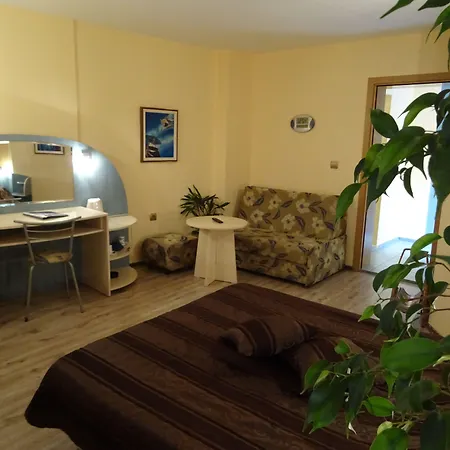 Hotel Color-2