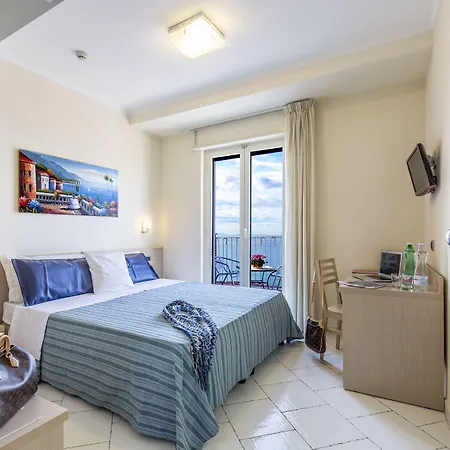 Hotel Cosmomare-3