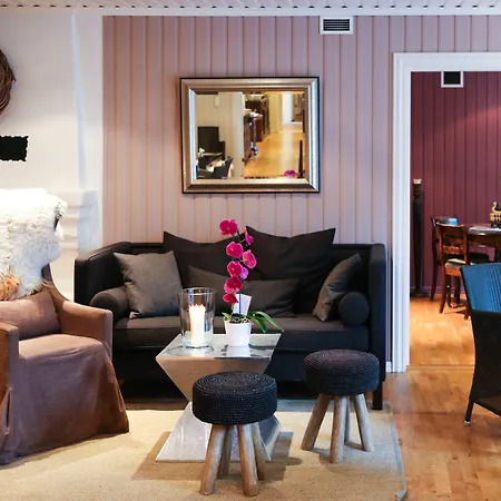 Lampeland Hotel-2