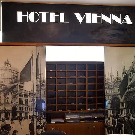 Hotel Vienna-3