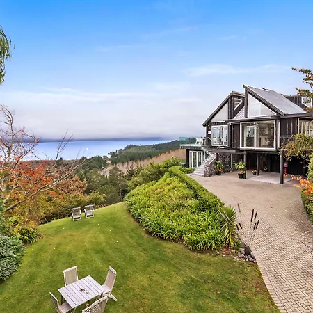 Acacia Cliffs Lodge-3