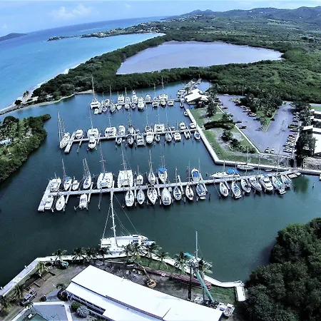 Tamarind Reef Resort Spa & Marina-3
