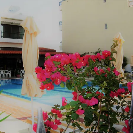 Philippos Studios & Apartments-2