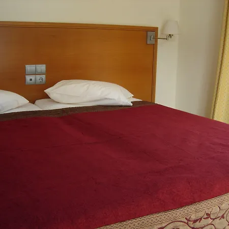 Philippos Studios & Apartments-2