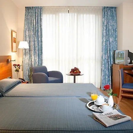 Hotel Mieres del Camino-3