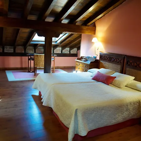 La Casona De Revolgo-3