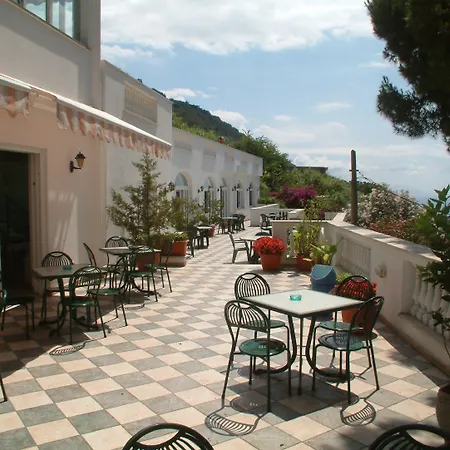 Hotel La Ginestra-3