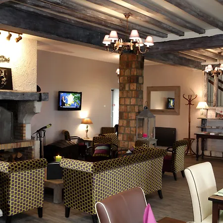 Logis Hotel Les Nympheas-2