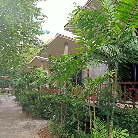 Lanta Pearl Beach Resort-3