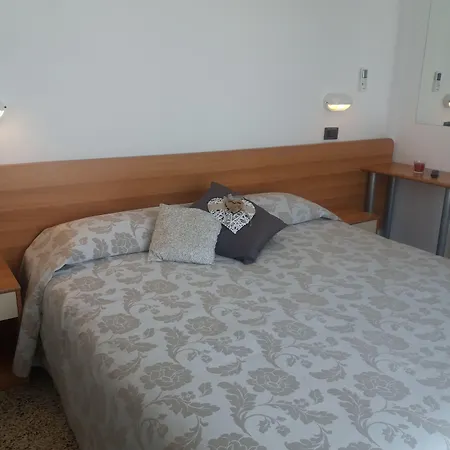 Hotel Zurigo-2