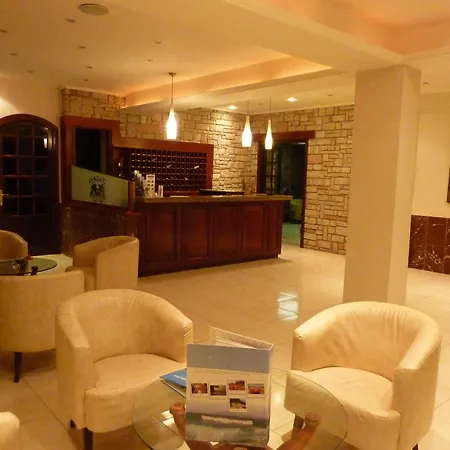 Oasis Hotel-3