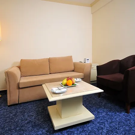 Class Hotel-3